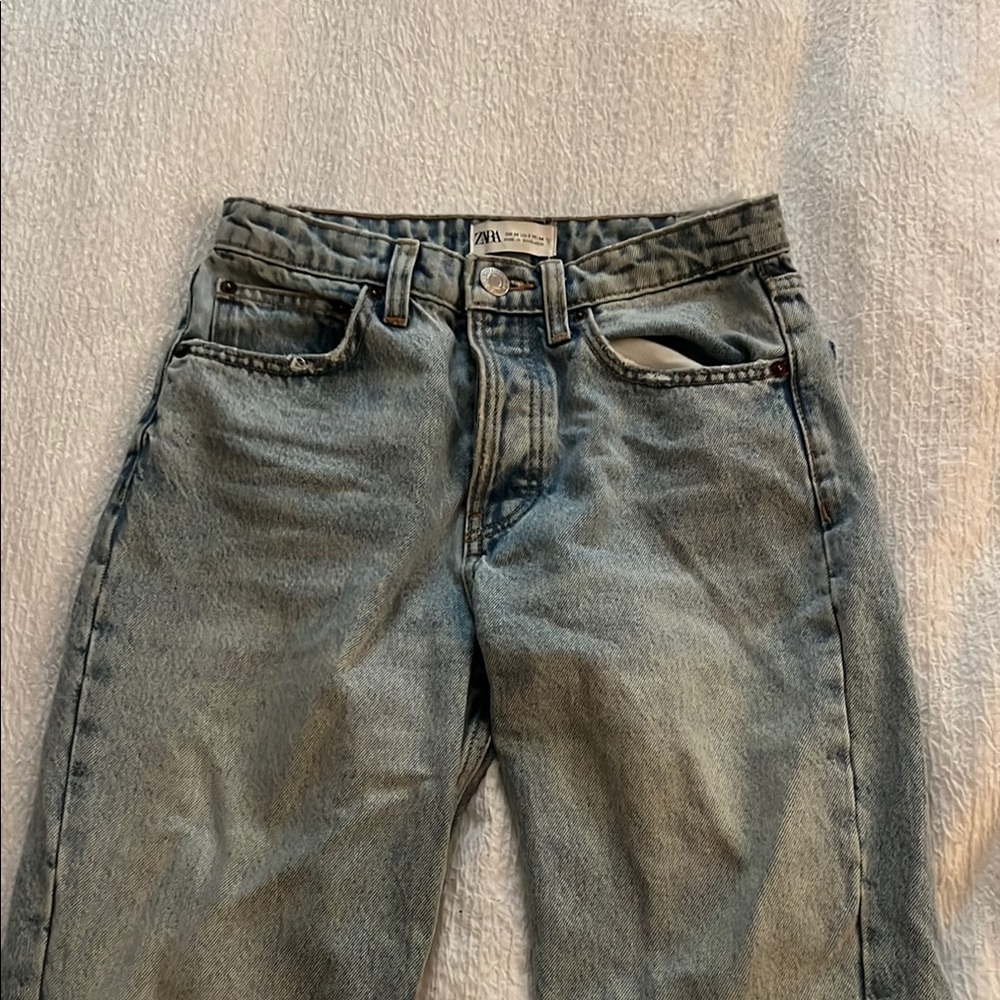 Zara jeans